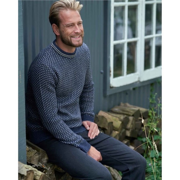 NWT Woolovers Nordic Style Classic Crew Neck Sweater sz XL